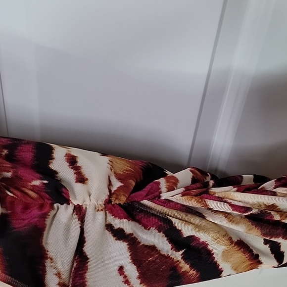 DKNY NWT PRINTED FUNNEL NECK SLEEVELESS TOP SZ LARGE - Picture 6 of 12